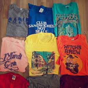 Lot of vintage t-shirts graphic tees retro shirts